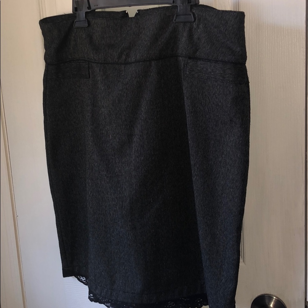 Black bottom laced skirt